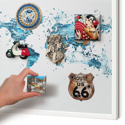 Wand-Magnettafel für Reisesouvenirs mit weißem Rahmen Wasserkarte