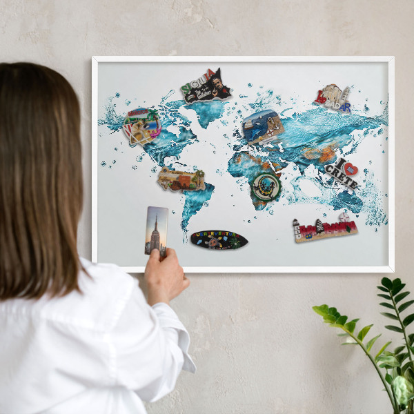 Wand-Magnettafel für Reisesouvenirs mit weißem Rahmen Wasserkarte
