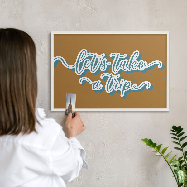 Wand-Magnettafel für Reisesouvenirs mit weißem Rahmen Traumreise