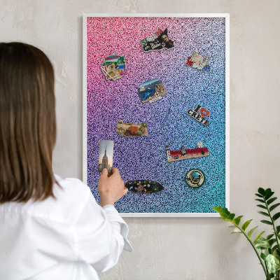 Wand-Magnettafel für Reisesouvenirs mit weißem Rahmen Farbverlauf