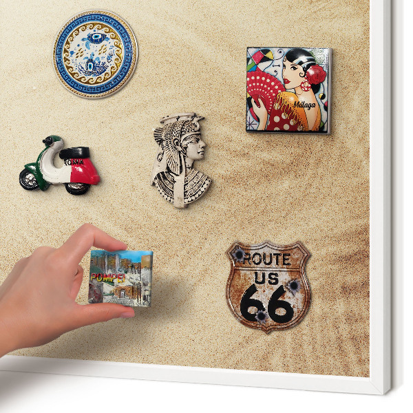 Magnettafel aus Metall für Souvenirs in weißem Rahmen Sandblätter