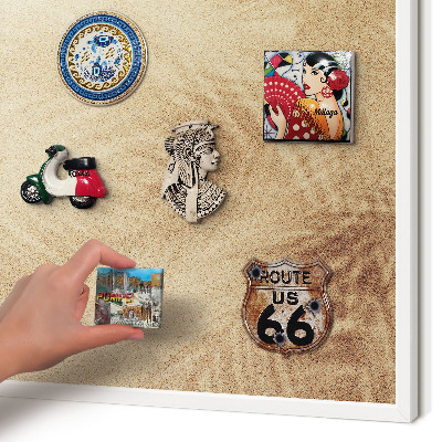 Magnettafel aus Metall für Souvenirs in weißem Rahmen Sandblätter