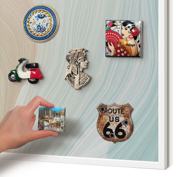 Magnettafel aus Metall für Souvenirs in weißem Rahmen Pastellwirbel