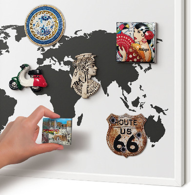Magnettafel aus Metall für Souvenirs in weißem Rahmen Weltkarte