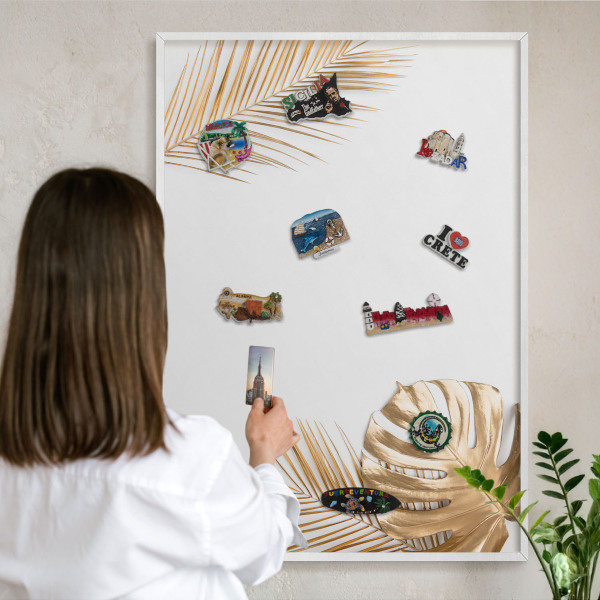 Wand-Magnettafel für Reisesouvenirs mit weißem Rahmen Elegante Blätter