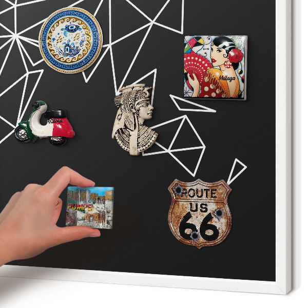 Magnettafel aus Metall für Souvenirs in weißem Rahmen Weltkarte