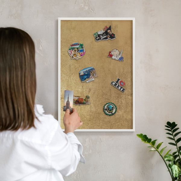 Wand-Magnettafel für Reisesouvenirs mit weißem Rahmen Gelbe Textur