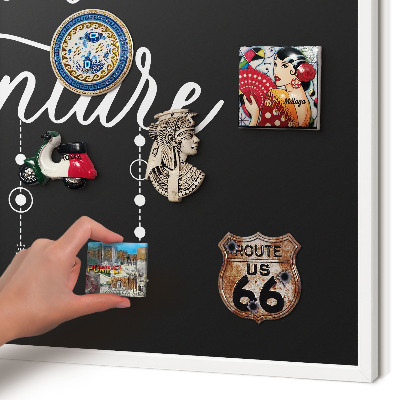 Wand-Magnettafel für Reisesouvenirs mit weißem Rahmen Ein Abenteuer erwartet dich.