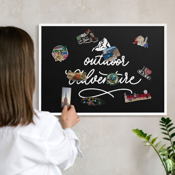 Wand-Magnettafel für Reisesouvenirs mit weißem Rahmen Outdoor-Abenteuer