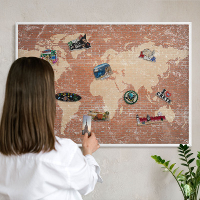 Wand-Magnettafel für Reisesouvenirs mit weißem Rahmen Brick-Karte