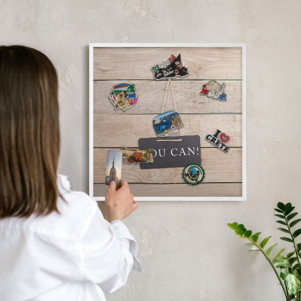 Magnettafel aus Metall für Souvenirs in weißem Rahmen Motivation jeden Tag