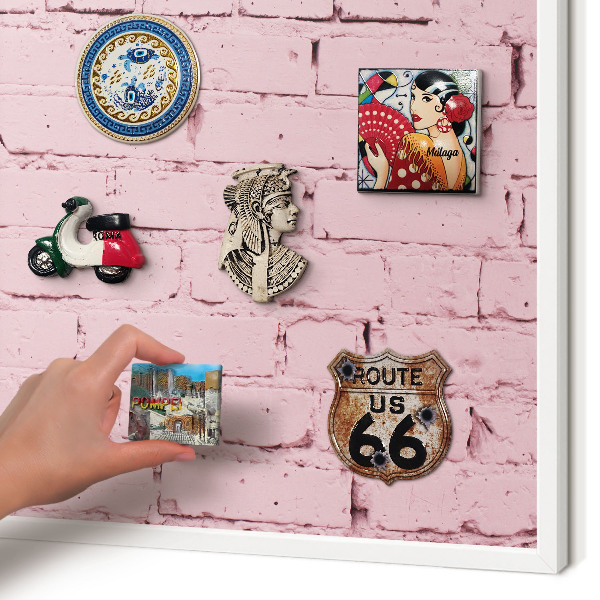 Wand-Magnettafel für Reisesouvenirs mit weißem Rahmen Rosa Ziegelstein
