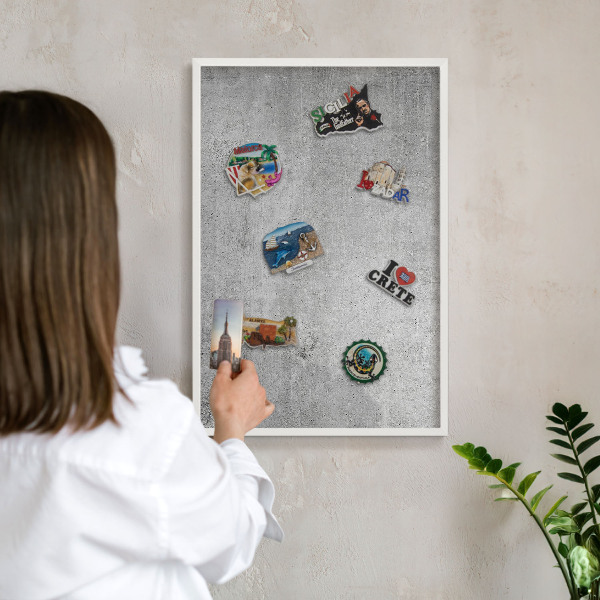 Wand-Magnettafel für Reisesouvenirs mit weißem Rahmen Betonmuster