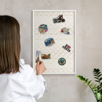 Wand-Magnettafel für Reisesouvenirs mit weißem Rahmen Blattgeometrie