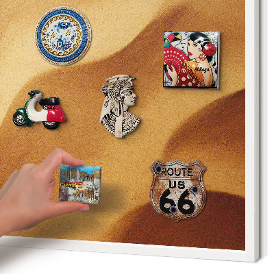 Wand-Magnettafel für Reisesouvenirs mit weißem Rahmen Sandwellen