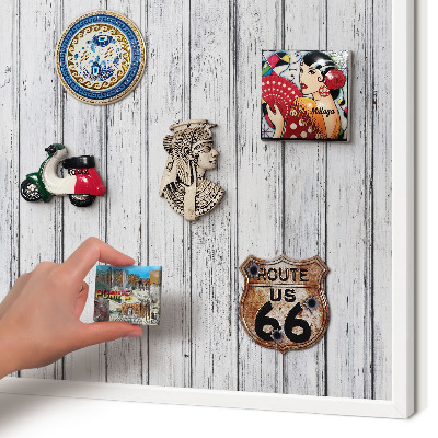 Magnettafel aus Metall für Souvenirs in weißem Rahmen Helles Holz