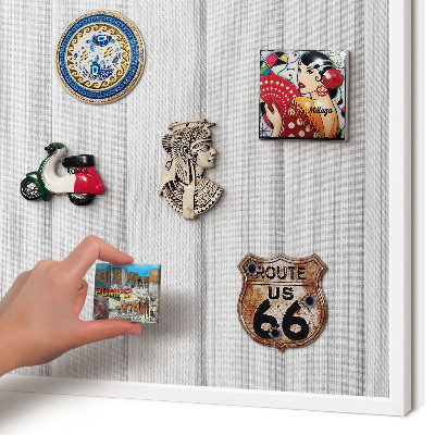 Wand-Magnettafel für Reisesouvenirs mit weißem Rahmen Minimalistische Streifen