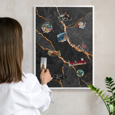 Wand-Magnettafel für Reisesouvenirs mit weißem Rahmen Marmorbänder