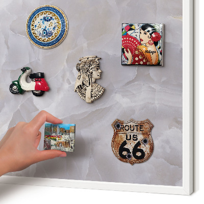 Wand-Magnettafel für Reisesouvenirs mit weißem Rahmen Graue Eleganz