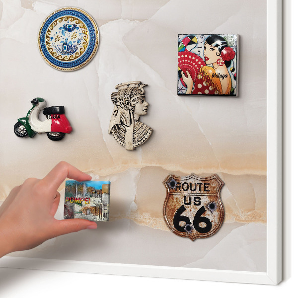 Magnettafel aus Metall für Souvenirs in weißem Rahmen Subtile Wellen