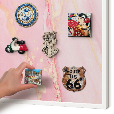 Wand-Magnettafel für Reisesouvenirs mit weißem Rahmen Rosa Eleganz