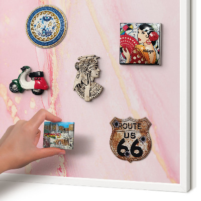 Wand-Magnettafel für Reisesouvenirs mit weißem Rahmen Rosa Eleganz