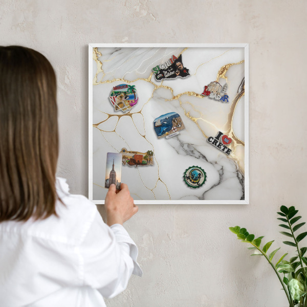 Wand-Magnettafel für Reisesouvenirs mit weißem Rahmen Abstrakter Marmor