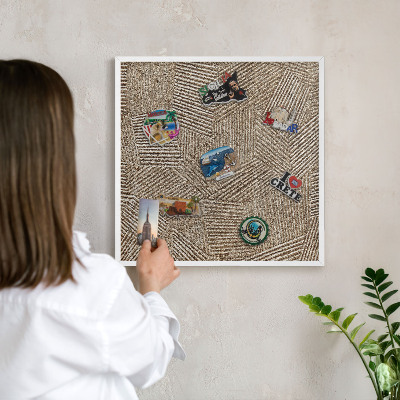 Wand-Magnettafel für Reisesouvenirs mit weißem Rahmen Geometrisches Muster
