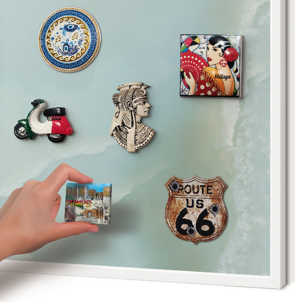Wand-Magnettafel für Reisesouvenirs mit weißem Rahmen Friedliche Harmonie