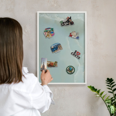 Wand-Magnettafel für Reisesouvenirs mit weißem Rahmen Friedliche Harmonie