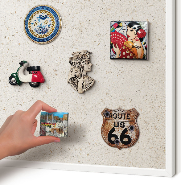 Wand-Magnettafel für Reisesouvenirs mit weißem Rahmen Zarter Hintergrund