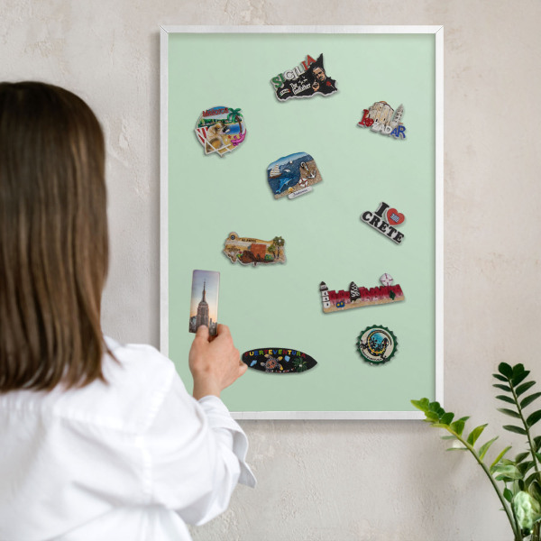 Wand-Magnettafel für Reisesouvenirs mit weißem Rahmen Mintgrün