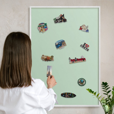 Wand-Magnettafel für Reisesouvenirs mit weißem Rahmen Mintgrün