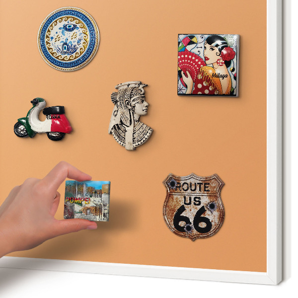Wand-Magnettafel für Reisesouvenirs mit weißem Rahmen Pastellorange