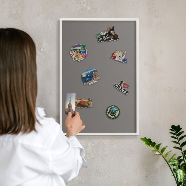 Wand-Magnettafel für Reisesouvenirs mit weißem Rahmen Dunkelgrau