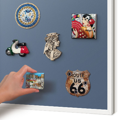 Magnettafel aus Metall für Souvenirs in weißem Rahmen Pastellblau