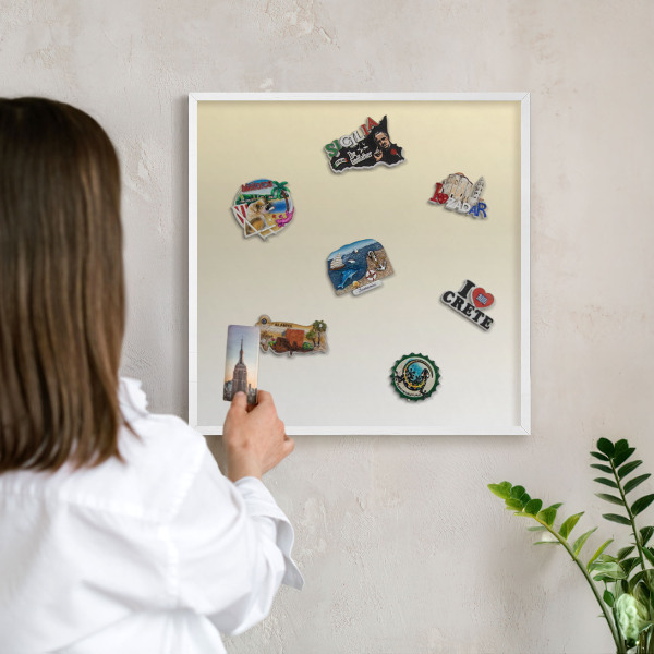 Magnettafel aus Metall für Souvenirs in weißem Rahmen Cremefarbener Farbverlauf