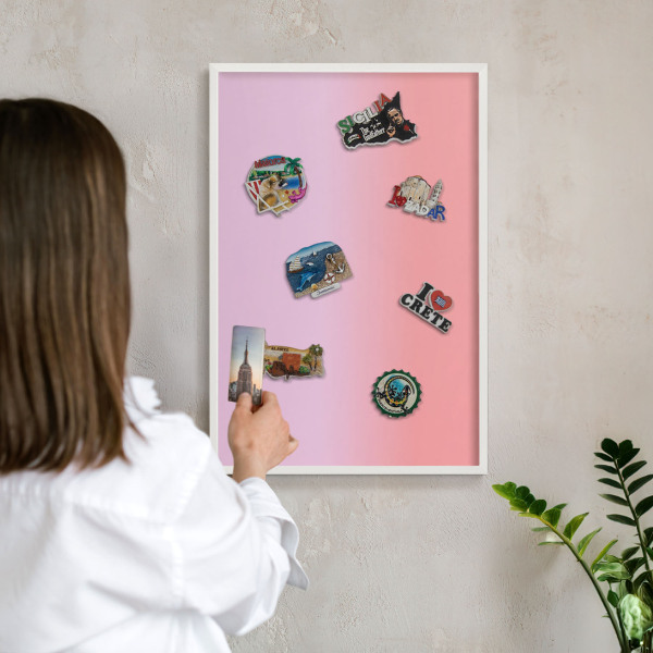 Magnettafel aus Metall für Souvenirs in weißem Rahmen Feiner Gradient