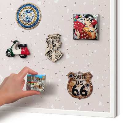 Magnettafel aus Metall für Souvenirs in weißem Rahmen Moderner Terrazzo