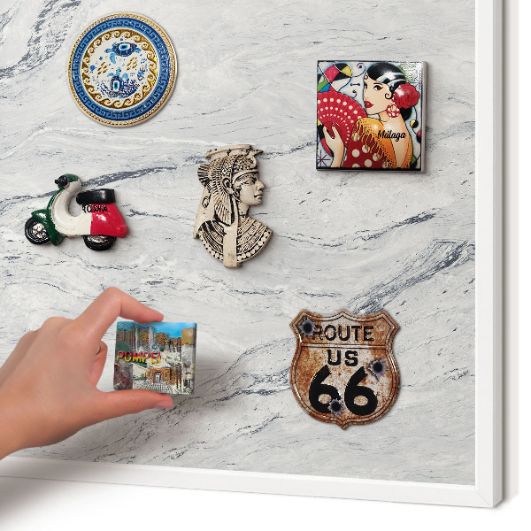 Wand-Magnettafel für Reisesouvenirs mit weißem Rahmen Graue Eleganz