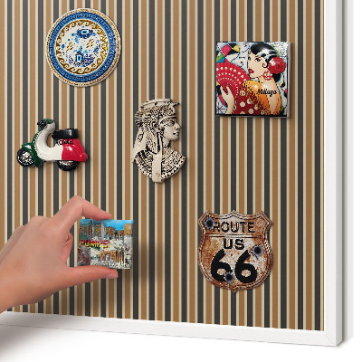 Magnettafel aus Metall für Souvenirs in weißem Rahmen Geometrisches Muster