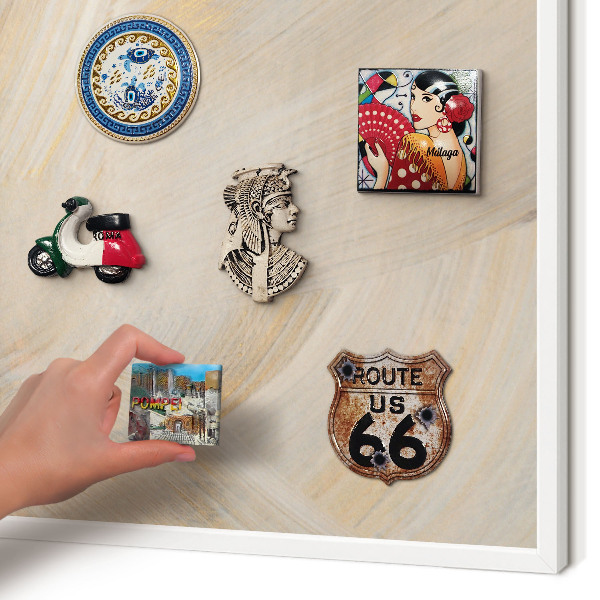 Magnettafel aus Metall für Souvenirs in weißem Rahmen Elegante Abstraktion