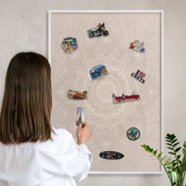 Wand-Magnettafel für Reisesouvenirs mit weißem Rahmen Dekorative Mandala