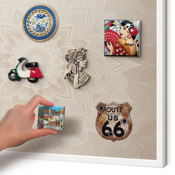 Magnettafel aus Metall für Souvenirs in weißem Rahmen Mandala-Muster