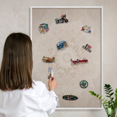 Magnettafel aus Metall für Souvenirs in weißem Rahmen Mandala-Muster