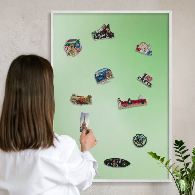 Magnettafel aus Metall für Souvenirs in weißem Rahmen Grüne Harmonie