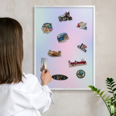 Wand-Magnettafel für Reisesouvenirs mit weißem Rahmen Pastellfarbener Farbverlauf