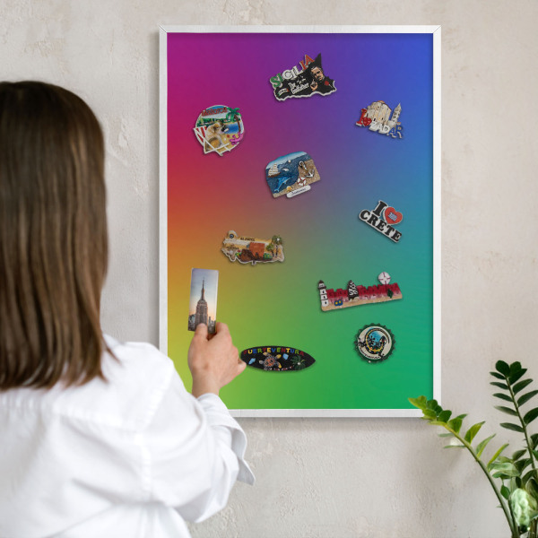 Wand-Magnettafel für Reisesouvenirs mit weißem Rahmen Regenbogenfarben