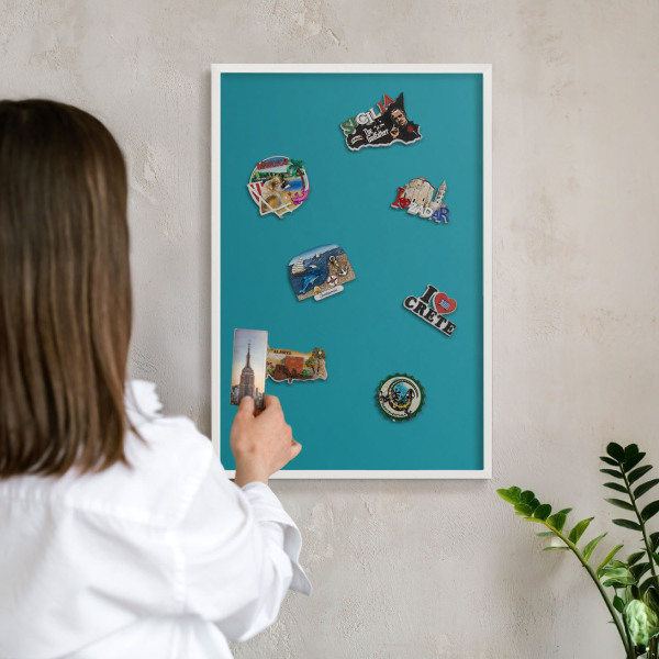 Wand-Magnettafel für Reisesouvenirs mit weißem Rahmen Kühles Türkis