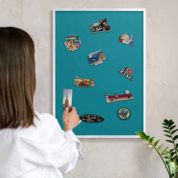 Wand-Magnettafel für Reisesouvenirs mit weißem Rahmen Kühles Türkis